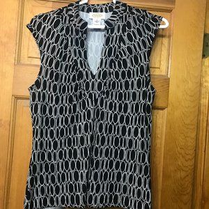Talbots size S geometric knit sleeveless top